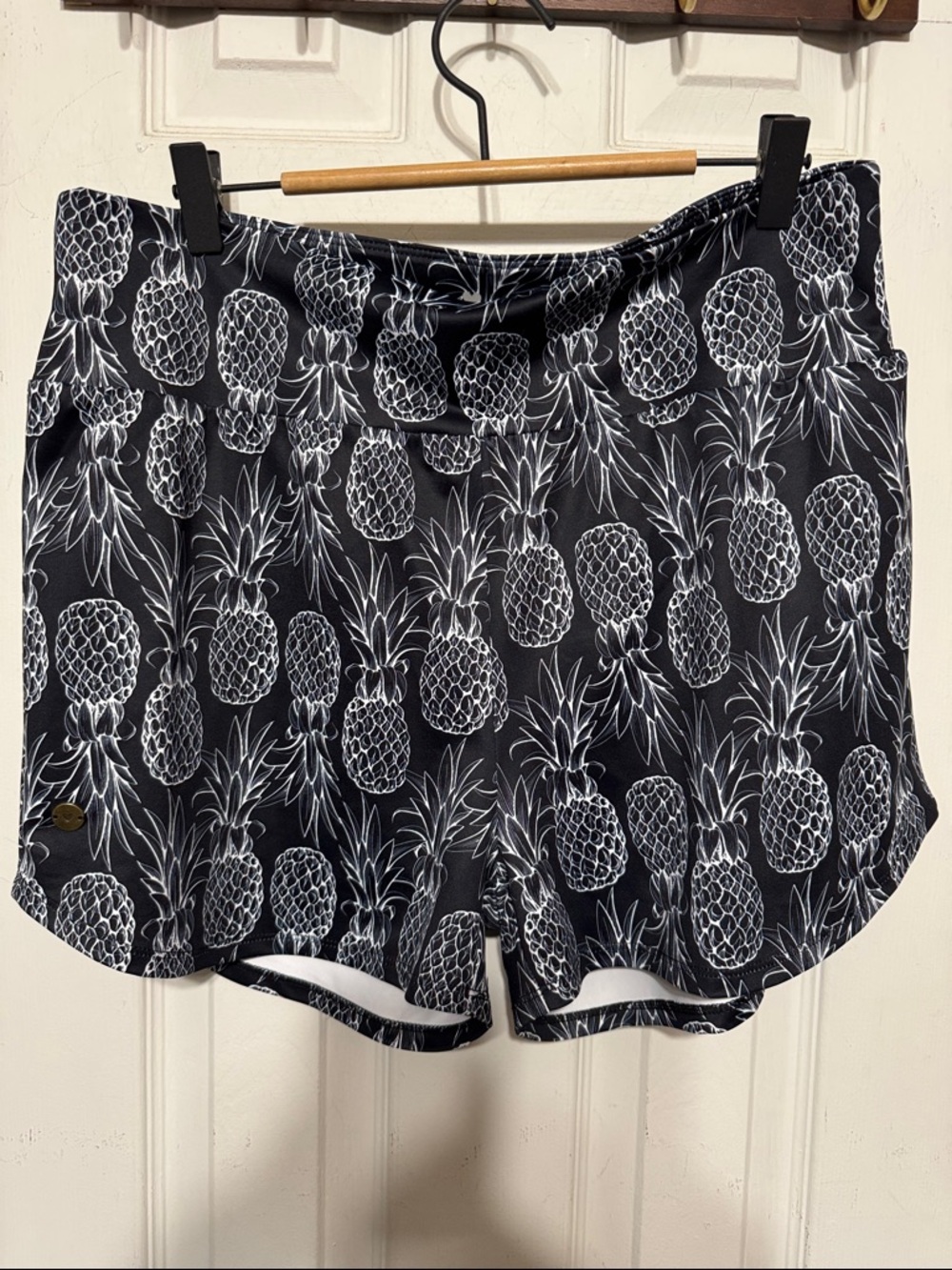 Hawaii Love Fitness Navy Blue White Pineapple-Print Women's Athletic Shorts XXL